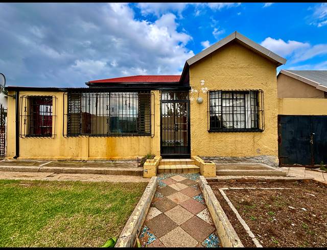 3 BEDROOM HOUSE FOR SALE IN FOREST HILL